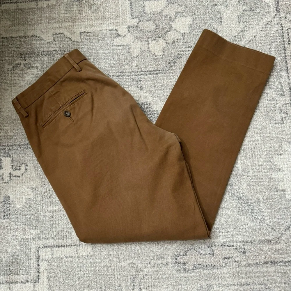 J. Crew |  Men's Bowery Slim Chino Trousers Size 33/32